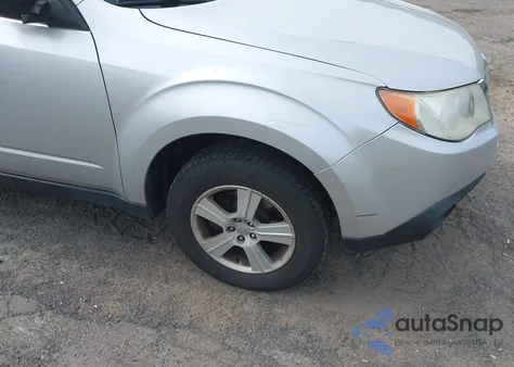 2010 Subaru Forester 2.5X из США, поврежденный, VIN JF2SH6BCXAH918242